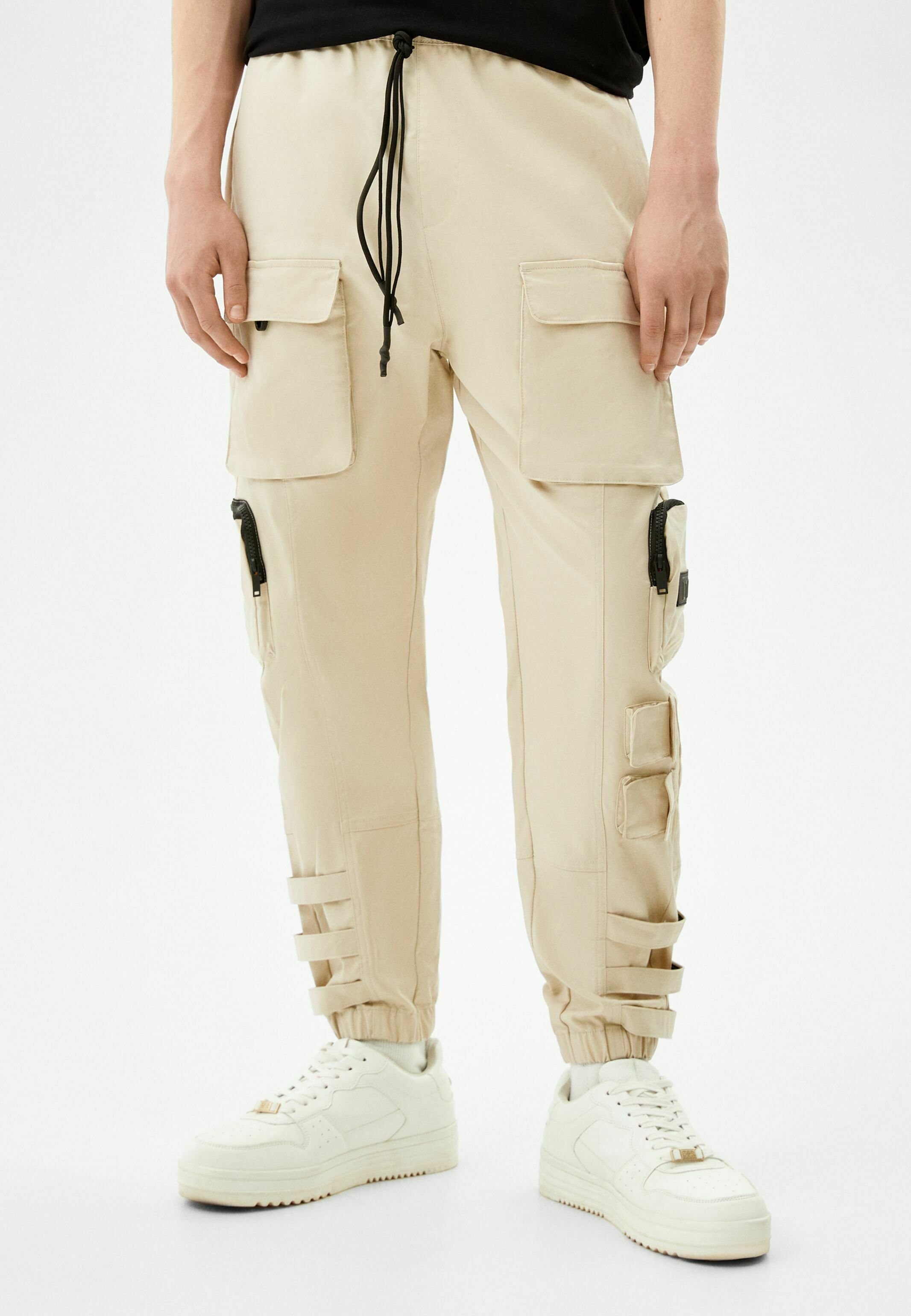 Bershka WITH STRAPS - Pantaloni cargo - sand/sabbia - Zalando.it