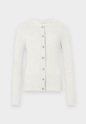 Világosszürke, bordázott kardigán hosszú ujjakkal, kerek nyakkivágással és hét díszes arany színű gombbal az elején.