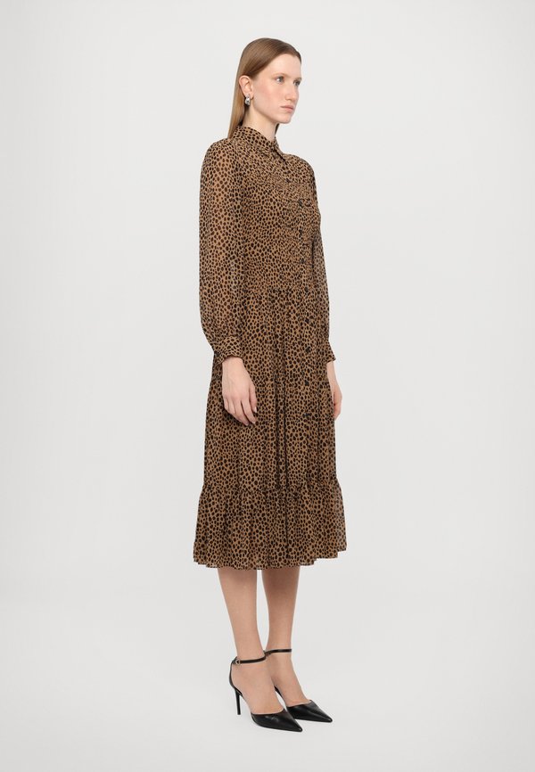 SMOCK - Shirt dress - cafe3