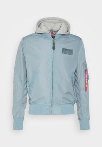 Kijelölve, grey blue