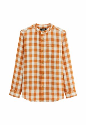 Chemise à manches longues à carreaux orange et blanc avec col officier, boutons sur le devant et une poche poitrine.