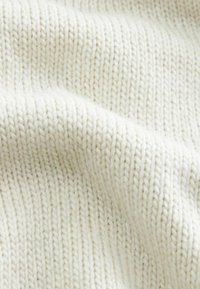 Next Stickad tröja - white ecru