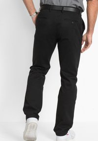 bonprix REGULAR FIT  - Chino - black