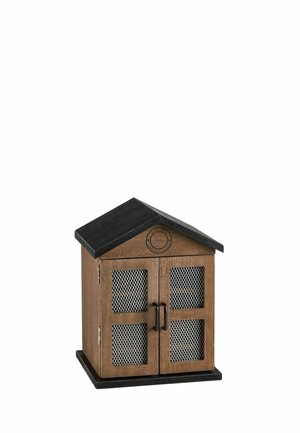 Litet trådgårdsskåp med svart tak och nätluckor, designad för förvaring av ägg, med två svarta handtag och en rund etikett på toppen.