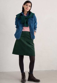Seasalt Cornwall DOVETAIL - A-linjekjol - green tehidy
