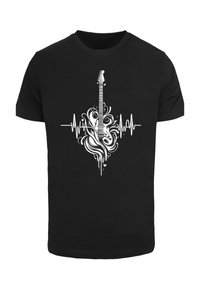 Schwarzes T-Shirt mit einem weißen grafischen Design eines Gitarrens und Klangwellenmustern, filigranen Wirbeln und Herzdetails.