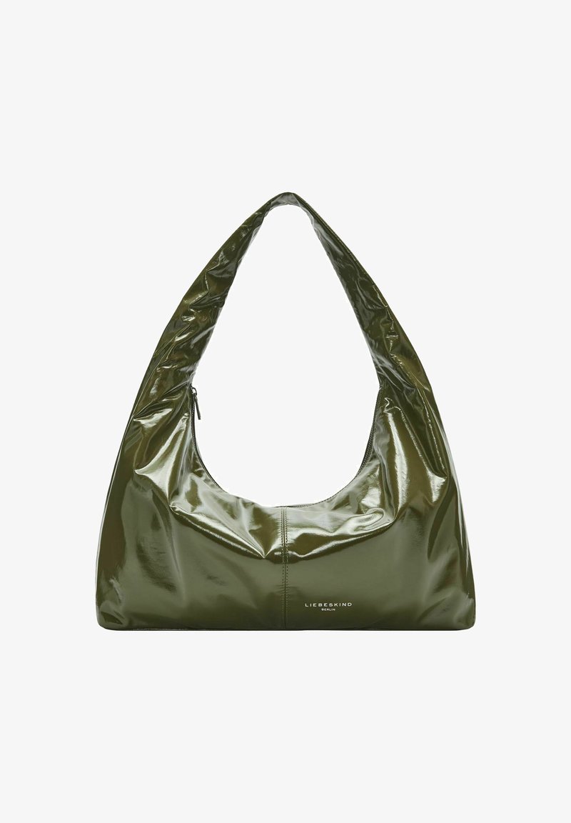 Lśniąca, oliwkowo-zielona torba hobo o zaokrąglonym kształcie i szerokim pasku. Posiada zamek błyskawiczny oraz dyskretne logo u podstawy.