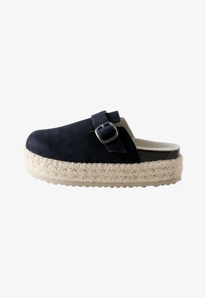 Next, REGULAR FIT - FOREVER COMFORT ESPADRILLE FOOTBED - Šľapky - navy