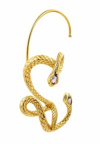 Pendiente en forma de serpiente dorada con escamas texturizadas, que presenta dos piedras moradas y acentos verdes. Diseño curvado con un cierre de gancho.