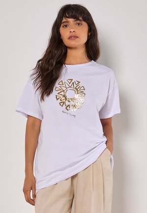 White cotton t-shirt with a round neckline and short sleeves, featuring a gold sun graphic print with text "Always Sunny."