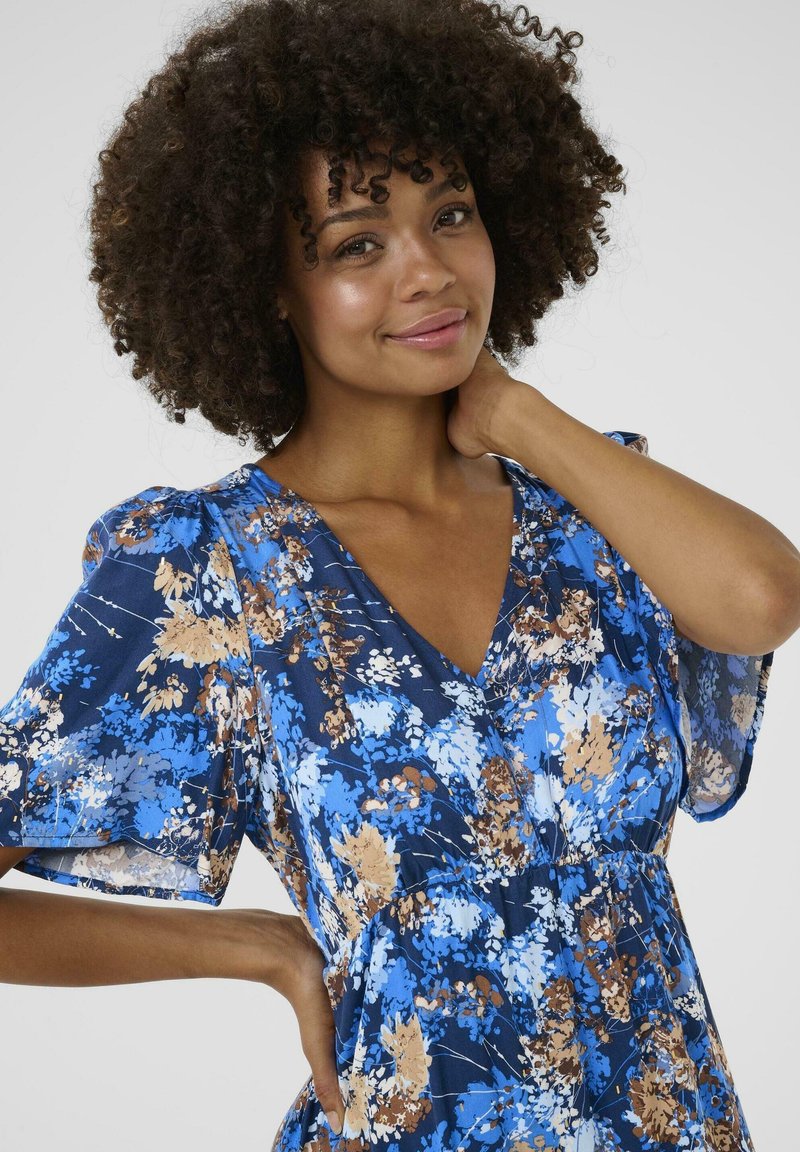 Culture CUOccasion - Occasion wear - blue flower foil/dark blue - Zalando.ie Culture CUOccasion - Occasion wear - blue flower foil/dark blue - Zalando.ie