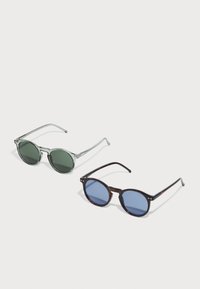 Pier One by Zalando - UNISEX 2 PACK - Sunglasses - brown/olive Thumbnail Image 1
