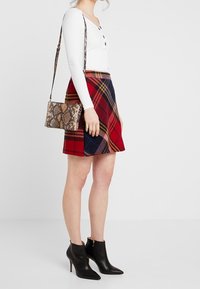 ONLY Borsa a tracolla - beige