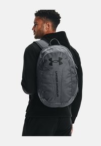 Under Armour - UA HUSTLE LITE - Tagesrucksack - grey Thumbnail-Bild 1