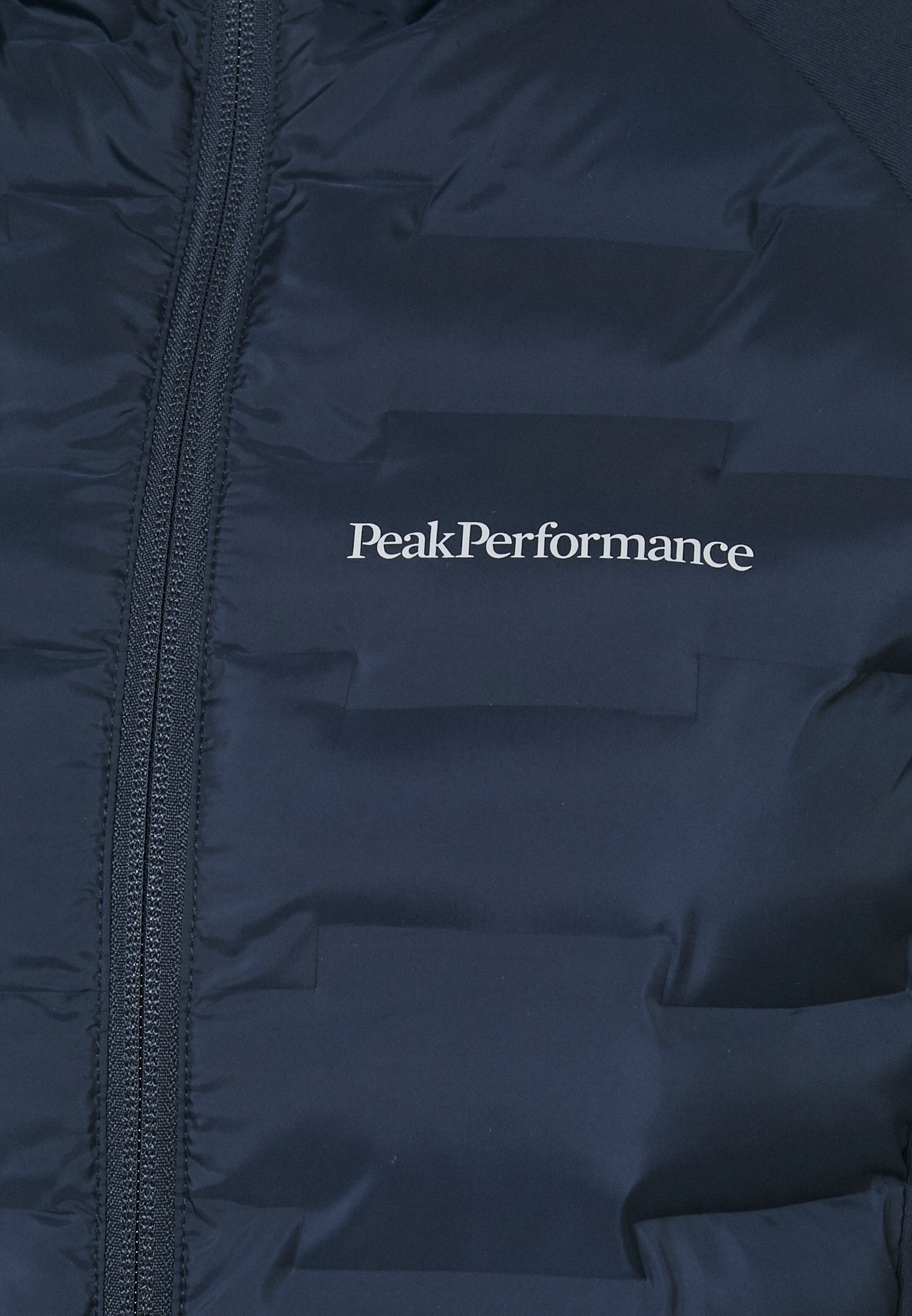 peak performance argon hybrid hood jacket