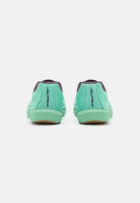 Altra ESCALANTE 4 - Chaussures de running sur route - mint