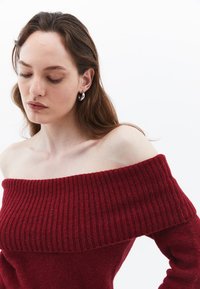 OXXO - Sweter