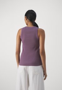 DRYKORN OLINA - Topper - purple