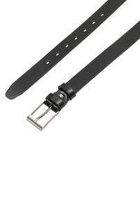 Zwarte leren riem met een zilveren metalen gesp, voorzien van gaten voor aanpassing en een gladde textuur. Einden zijn scherp afgesneden.