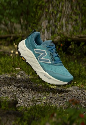 FRESH FOAM X HIERRO V9 - Metsajooksu tossud - faded teal