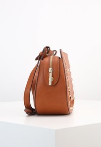LIU JO Skuldertasker - cognac