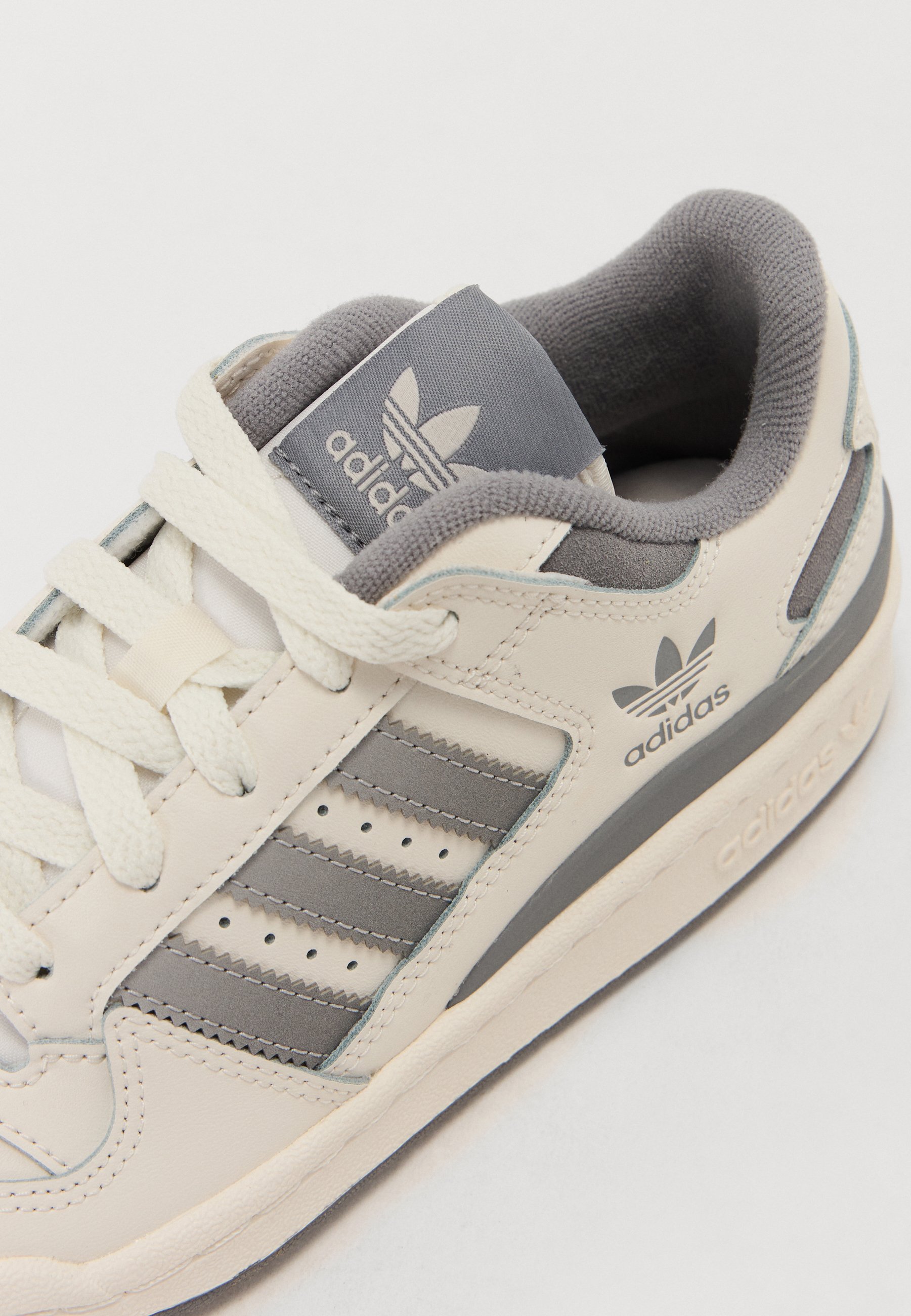 adidas forum 84 vinted