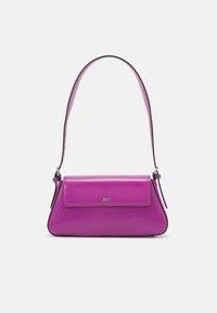 SURI FLAP SHOULDER - Sac à main - dark orchid