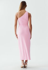 CALLI HAZLE MIDI - Maxi šaty - pale pink