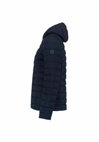 Doudoune marine avec capuche, design matelassé, texture lisse et logo sur la manche. Présente une silhouette ajustée et une fermeture zippée.