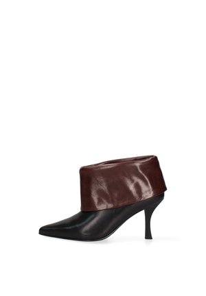 Lage laarzen - black and dark brown