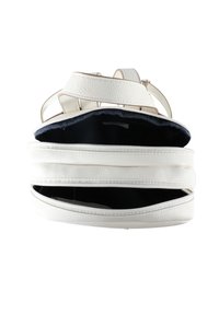 Gerry Weber TALK DIFFERENT LL CITY - Nahrbtnik - white