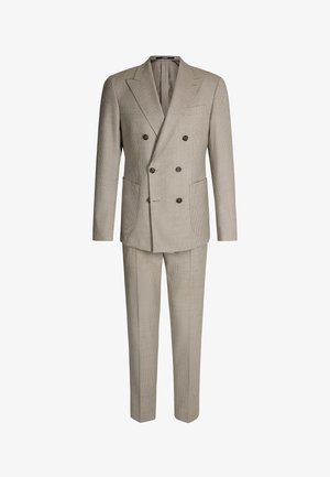 Completo doppiopetto in un leggero tessuto beige con motivo a quadretti. Dotato di rever pronunciati, due tasche frontali e pantaloni affusolati coordinati.