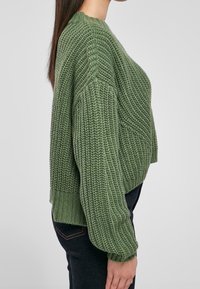 Urban Classics Trui - green