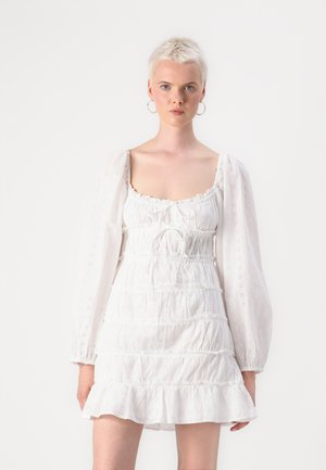 BRODERIE ANGLAIS DRESS - Denné šaty - off white