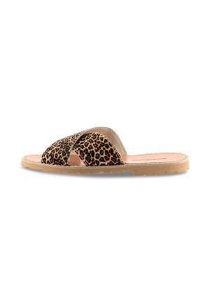 Sandales à paillettes léopard avec deux sangles croisées, une semelle plate beige et un doublure intérieure lisse. Design décontracté pour un port facile.