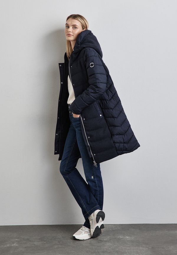 GEFÜTTERTE STEPP - Wintermantel - blau