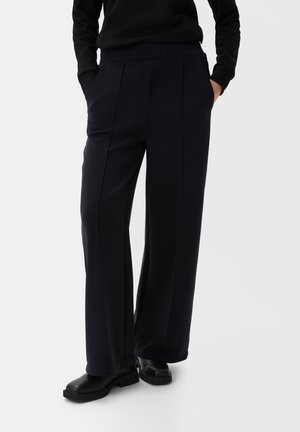 comma casual identity MIT WIDE LEG - Stoffhose - schwarz