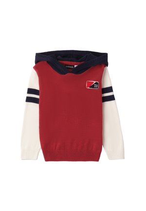 Pull en tricot rouge et blanc avec capuche, détails en marine et manches rayées. Présente un petit patch en appliqué avec le logo "23" sur la poitrine.
