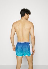 Ellesse NASELLO - Calções de banho - blue fade