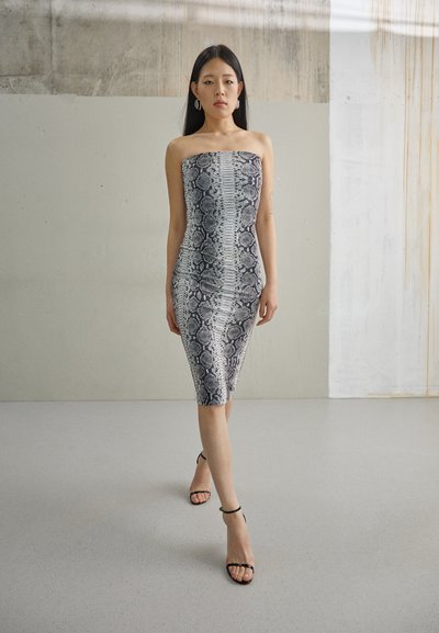 Norma Kamali STRAPLESS DRESS TO KNEE - Cocktailkjole - black/white