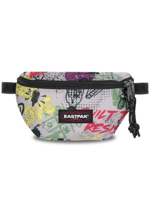 Marsupio Eastpak con design astratto a graffiti, cerniera e cinturini neri, con accenti rossi, gialli, verdi e viola.