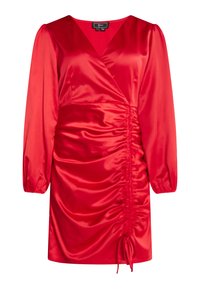 Rochie din satin roșu cu decolteu adânc în V, mâneci lungi tip puff și detalii ample pe lateral. Are o legătură la marginea de jos. Textură netedă.