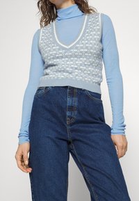 Abercrombie & Fitch Pullover - off-white