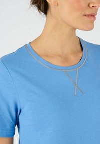 Damart FANTASÍA, DE PEINADO SET - Pijama - bleu feuillage