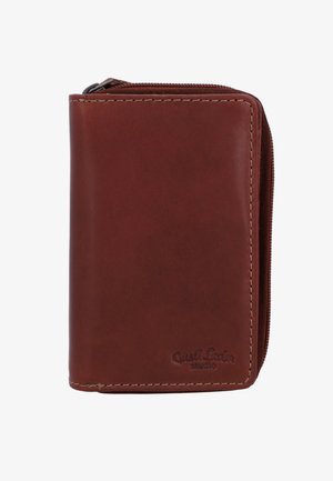 Portafoglio in pelle marrone con forma rettangolare, dotato di chiusura con zip, cuciture color beige e marchio in rilievo sulla parte anteriore.