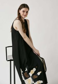 Be Sunset ALANI  - Maksi garuma kleita - black