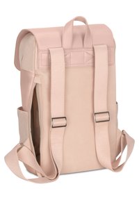 Rózsaszín kanvas hátizsák hajtogatott tetejével, állítható pántokkal és ezüst színű fémrészekkel. Oldalsó zsebekkel és sima felülettel rendelkezik.