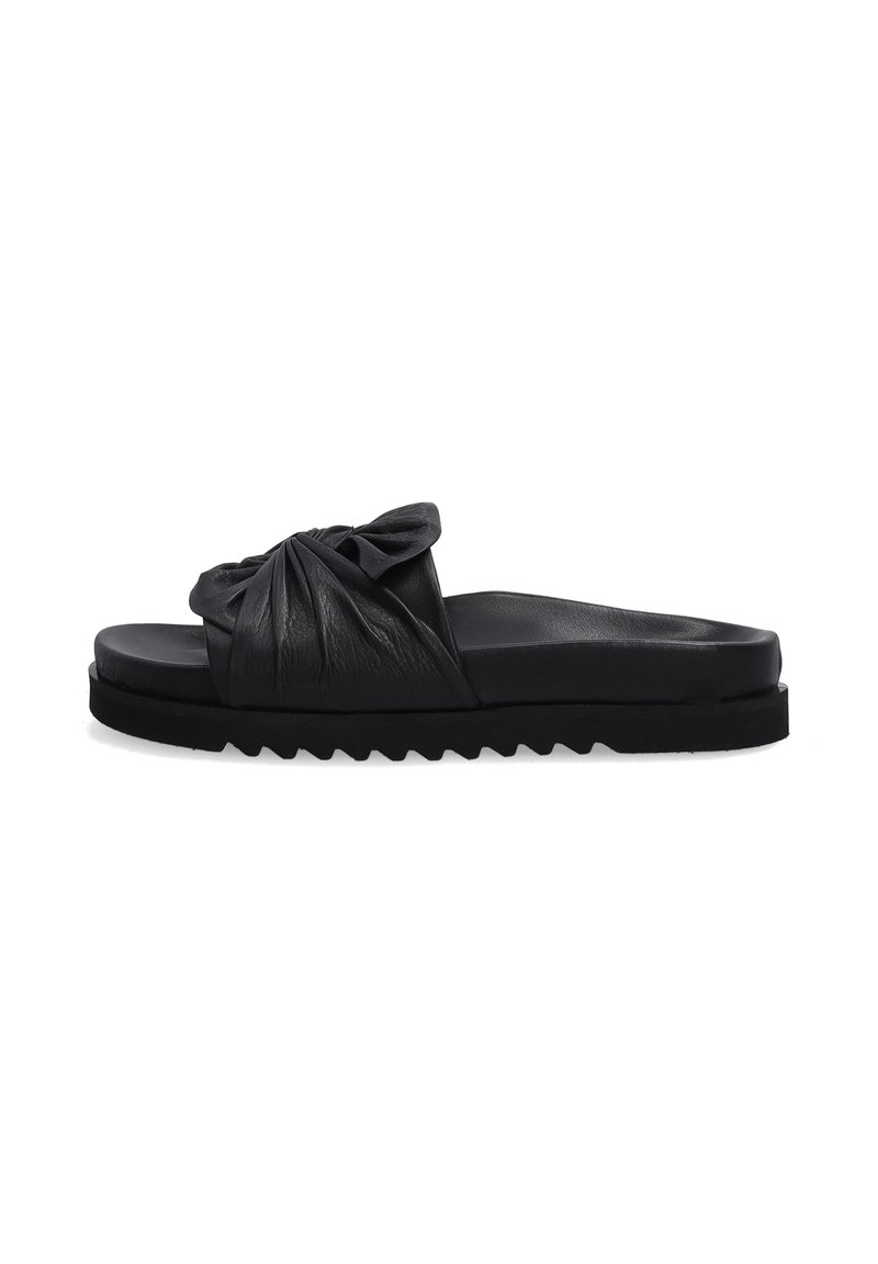Zwarte slidesandalen van zacht leer met een geknoopte uitstraling op de band, voorzien van een gestructureerde rubberen zool.