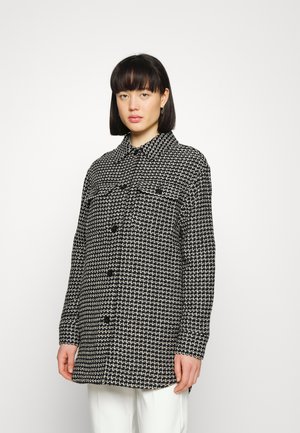 SHACKET - Halflange jas - black mix