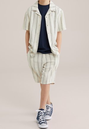 WE Fashion, Short - off-white